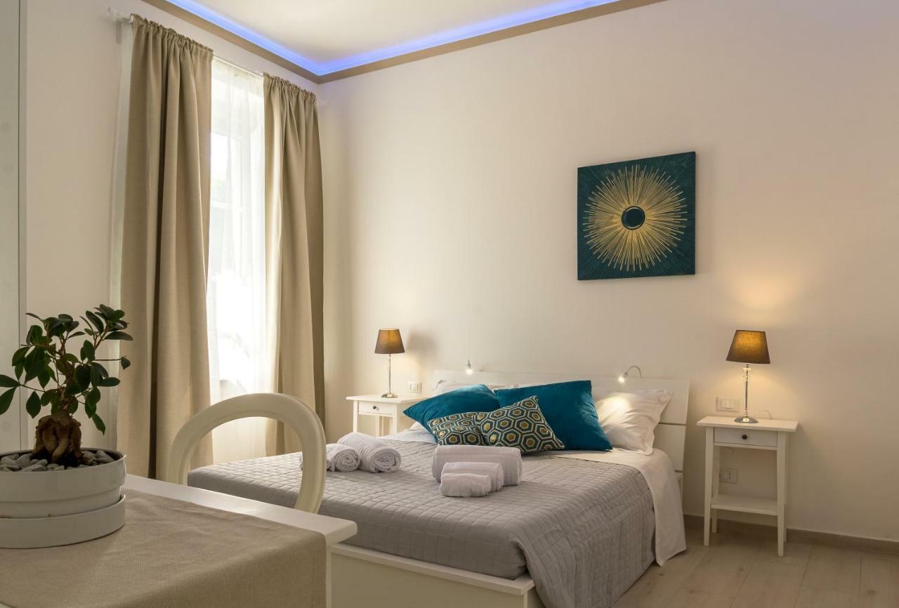 Guest Home Rose Giardini Naxos Eksteriør billede